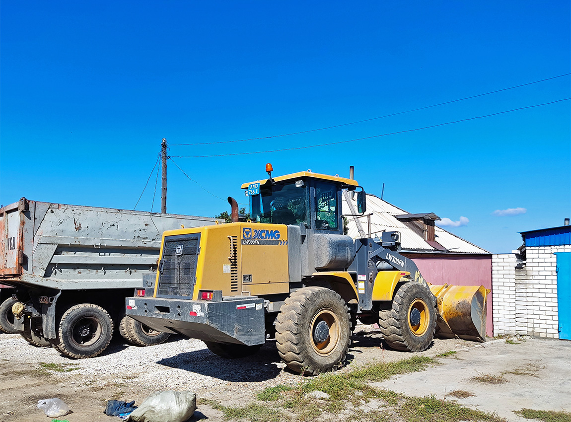 Восточно-Казахстанская область, № AMD 766 F — XCMG LW300 (общая модель)