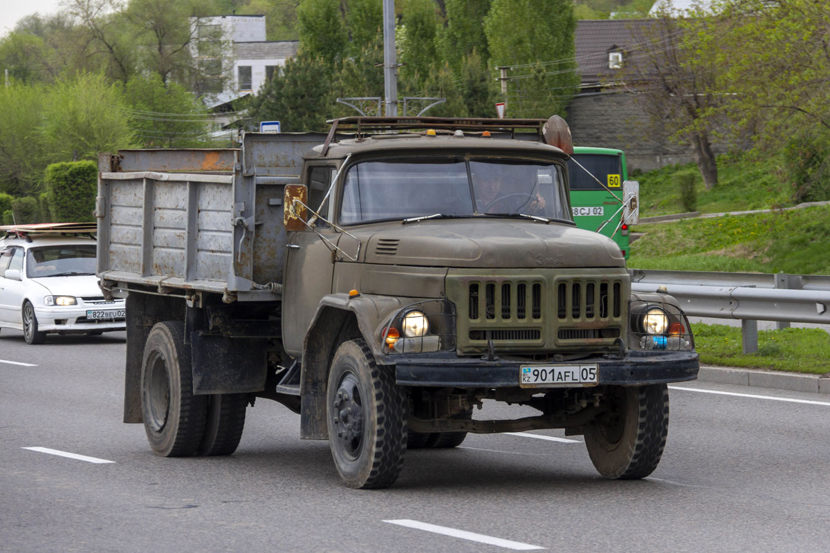 Алматинская область, № 901 AFL 05 — ЗИЛ-495710