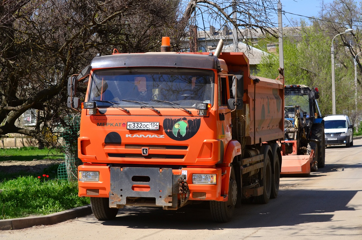 Волгоградская область, № Е 332 ОС 134 — КамАЗ-65115-A5(48)