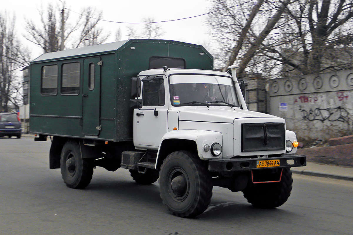Днепропетровская область, № АЕ 7844 АА — ГАЗ-33081 «Садко»