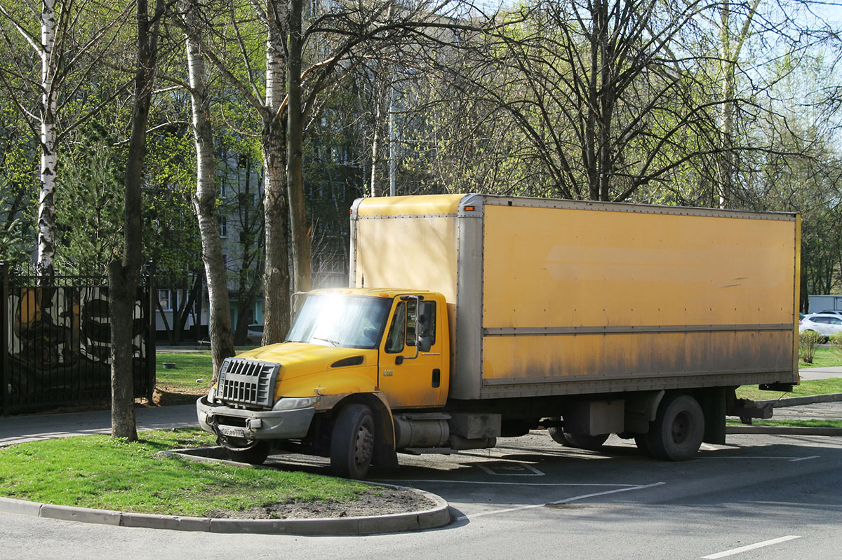 Москва, № Х 085 РР 777 — International 4300