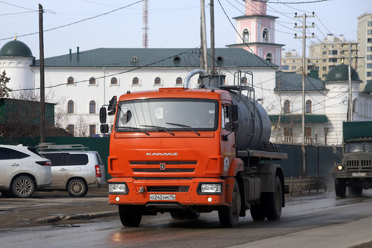 Саха (Якутия), № О 242 НМ 14 — КамАЗ-43253-G5(69)