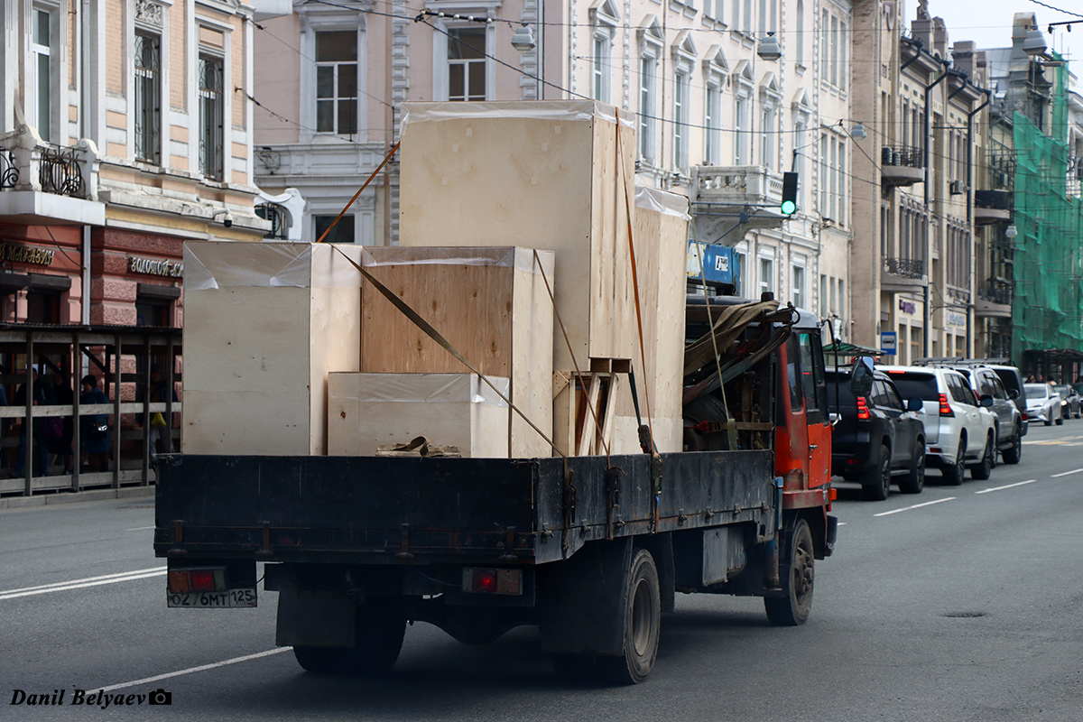 Приморский край, № О 276 МТ 125 — Mitsubishi Fuso (общая модель)