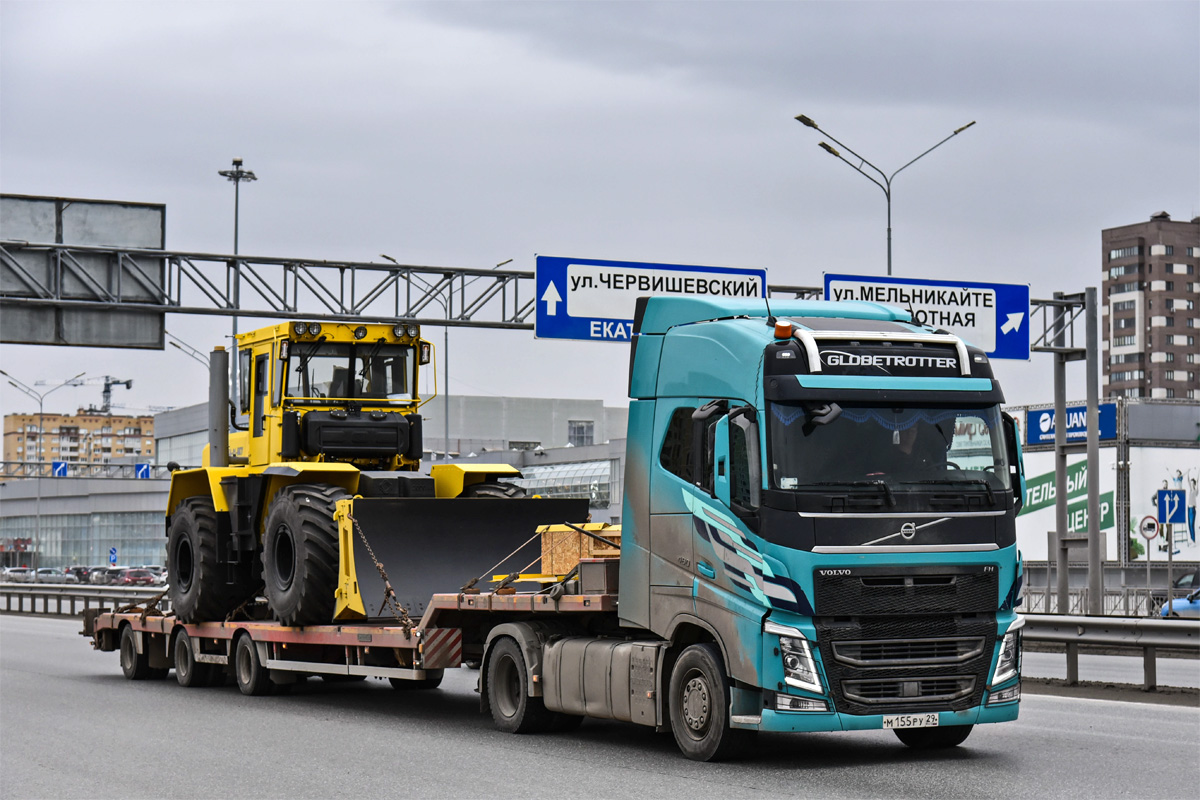 Архангельская область, № М 155 РУ 29 — Volvo ('2012) FH.460; Volvo ('2012) FH "45 лет в России" (Тюменская область); Санкт-Петербург — Новая техника АО "Петербургский тракторный завод"