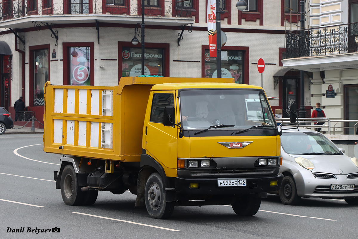 Приморский край, № Е 922 ХЕ 125 — Hino Ranger