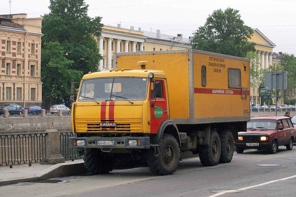 Санкт-Петербург, № В 648 УО 78 — КамАЗ-43114-02 [43114C]