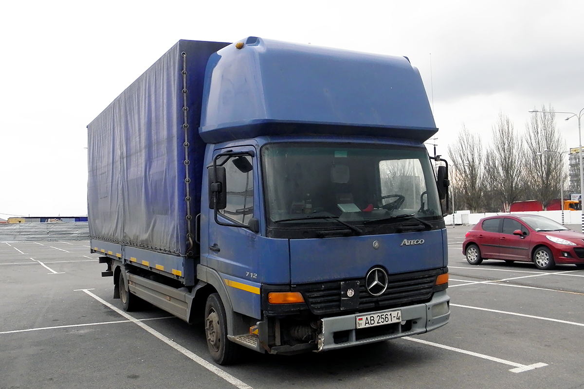Гродненская область, № АВ 2561-4 — Mercedes-Benz Atego (общ.м)