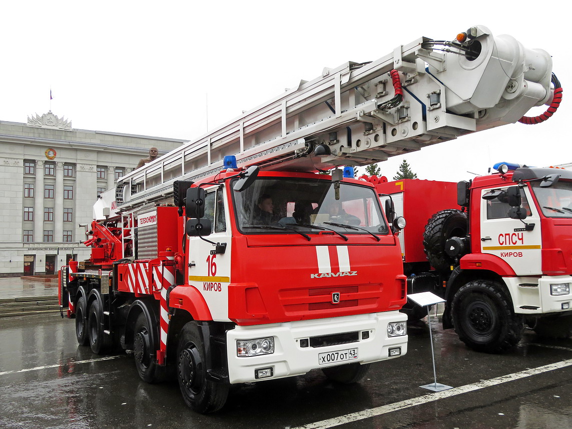 Кировская область, № Х 007 ОТ 43 — КамАЗ-6540-A4(23)