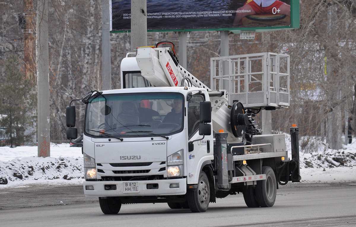 Омская область, № В 812 НН 155 — Isuzu Elf QL(общая модель) [LWL]