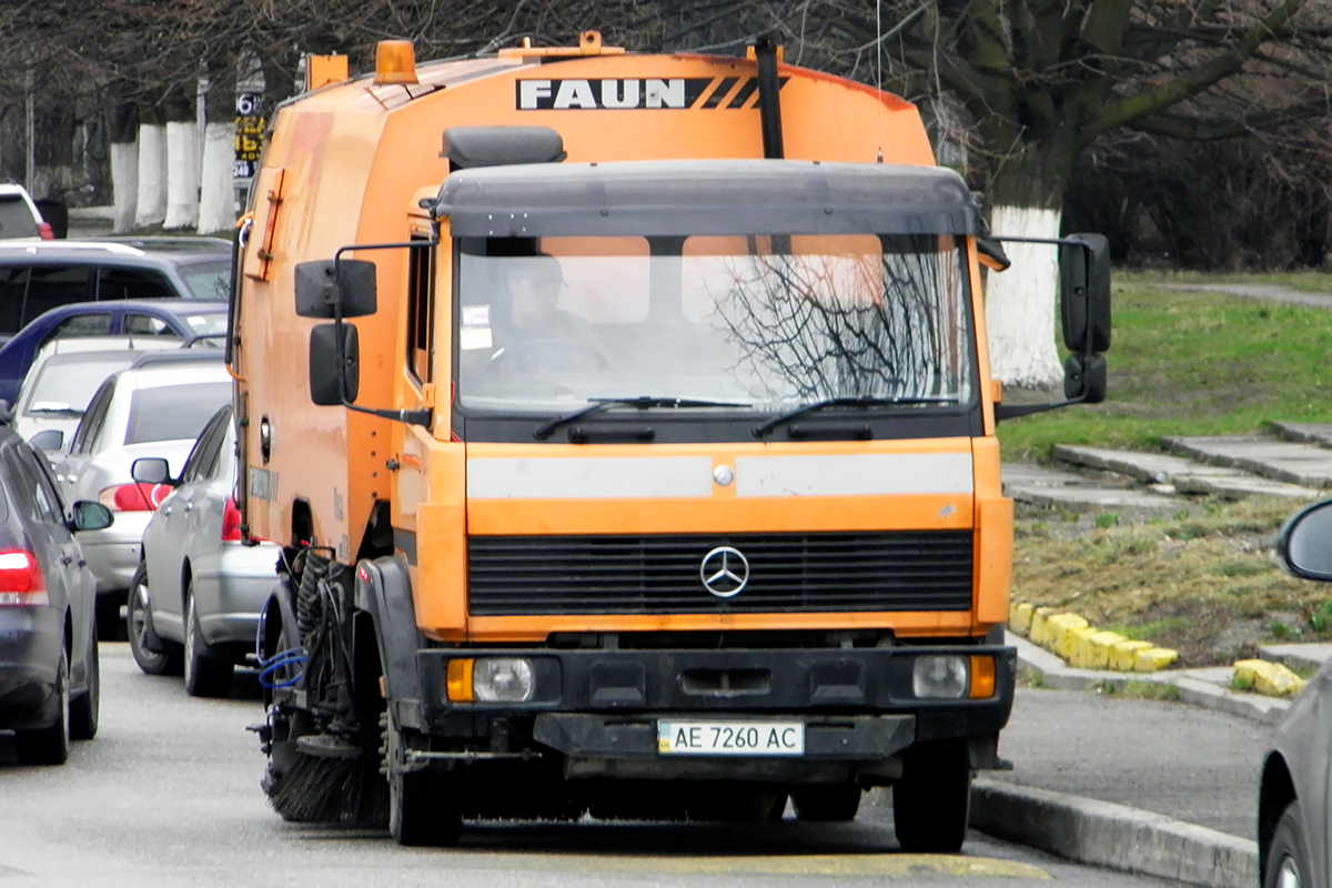 Днепропетровская область, № АЕ 7260 АС — Mercedes-Benz LK 914