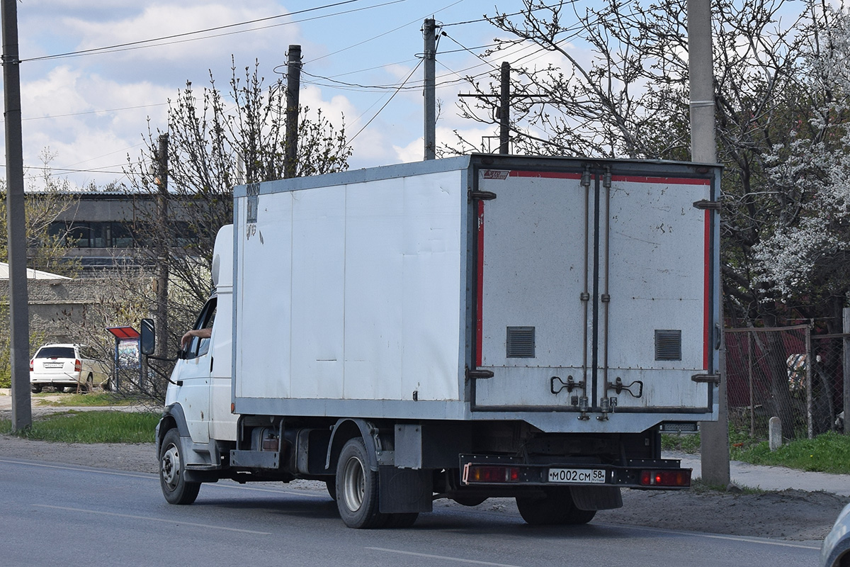 Пензенская область, № М 002 СМ 58 — ГАЗ-33106 "Валдай"