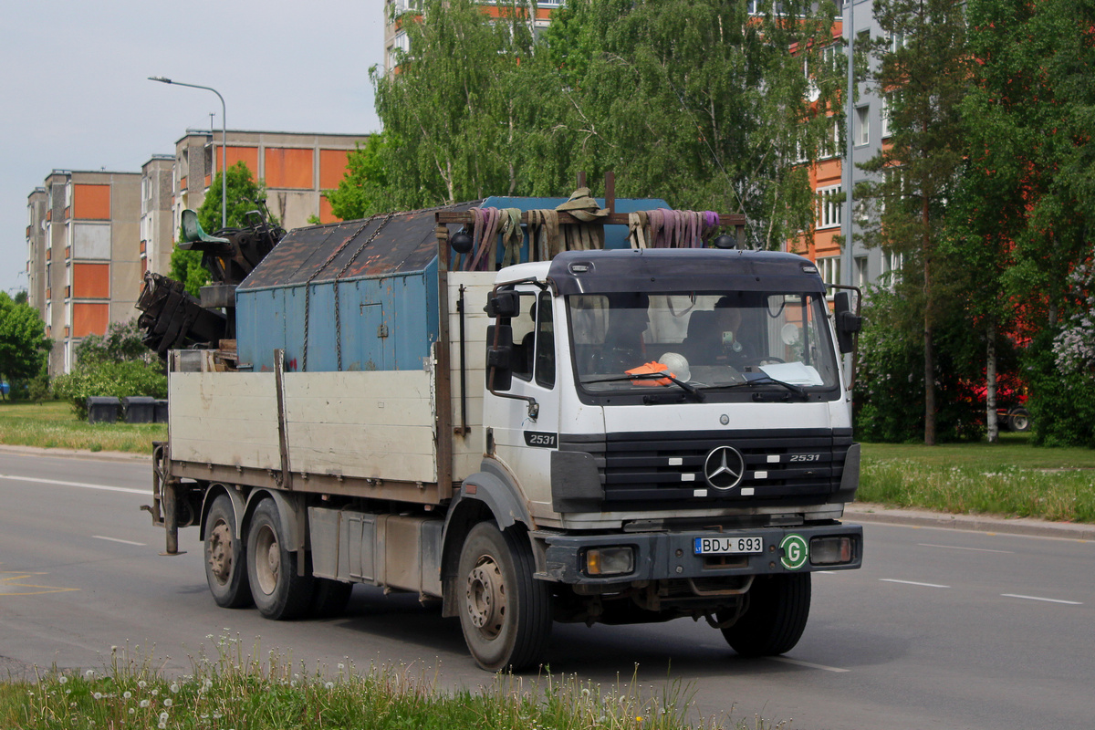 Литва, № BDJ 693 — Mercedes-Benz SK 2531