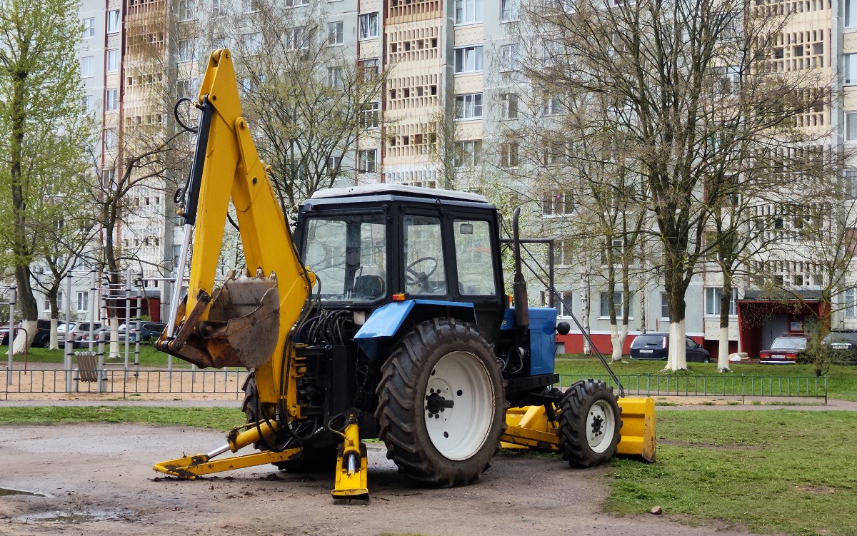 Тверская область, № 9350 ТЕ 69 — Беларус-82.1