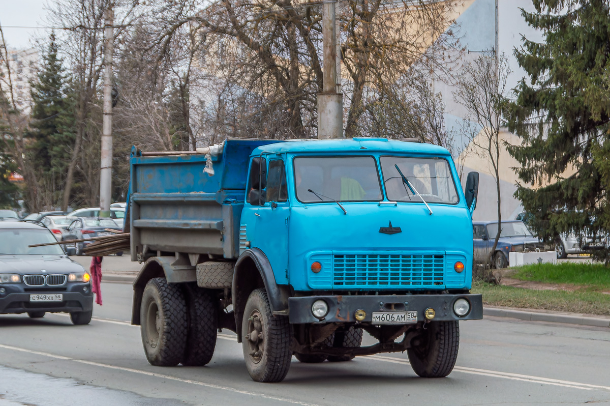 Пензенская область, № М 606 АМ 58 — МАЗ-5549