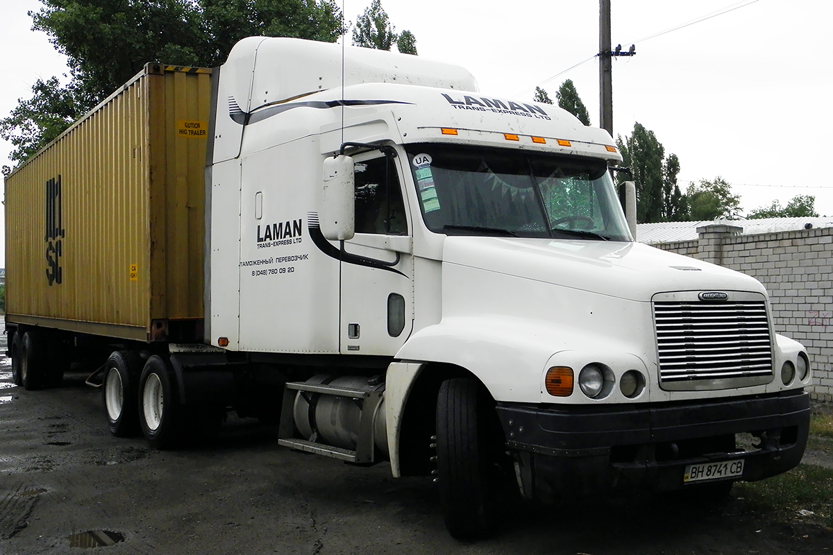 Одесская область, № ВН 8741 СВ — Freightliner Century Class