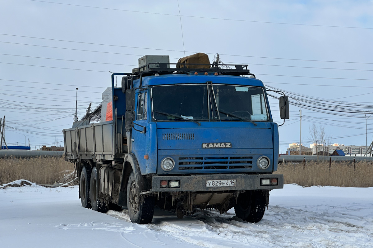Саха (Якутия), № У 829 ЕХ 14 — КамАЗ-53212