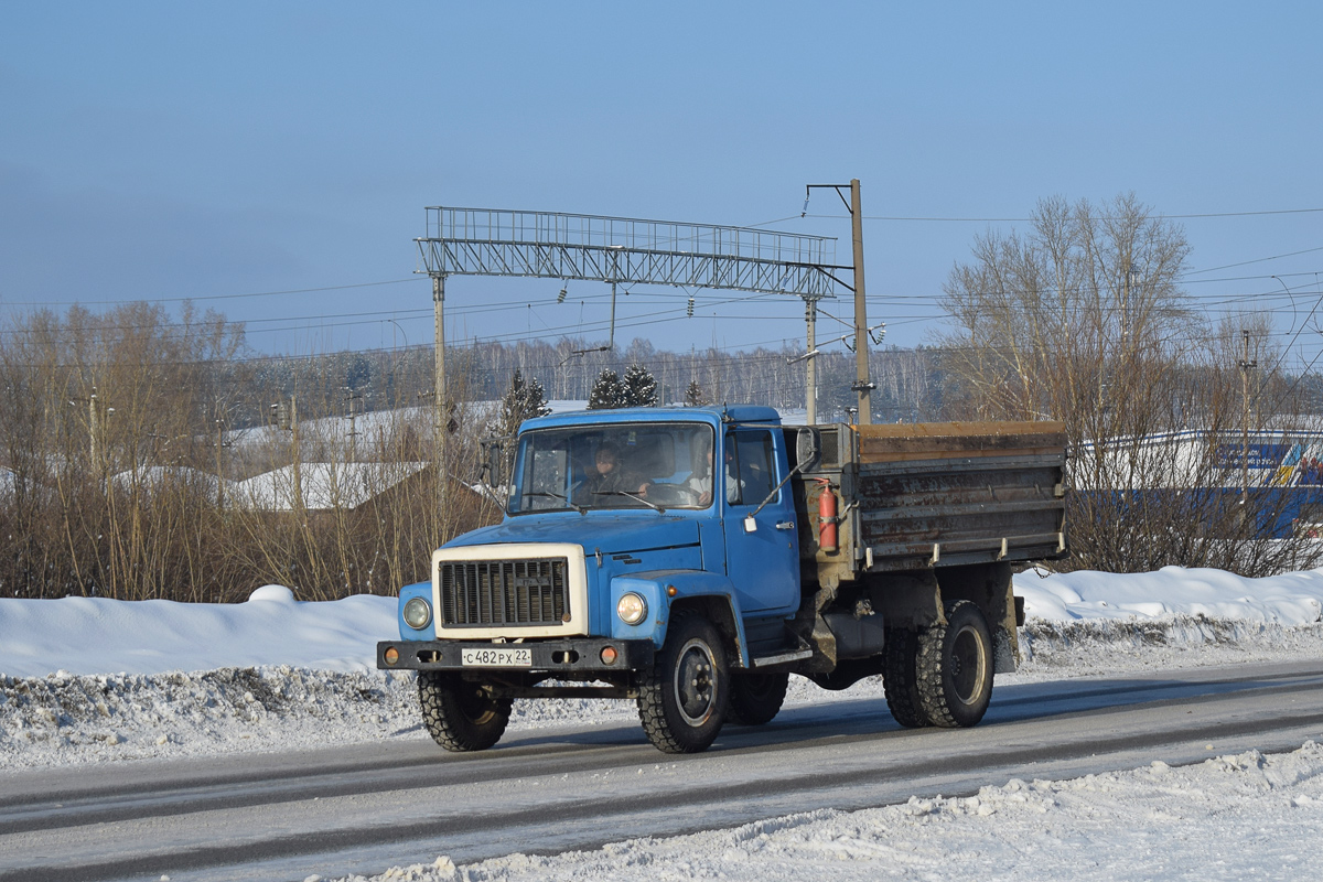 Алтайский край, № С 482 РХ 22 — ГАЗ-33072