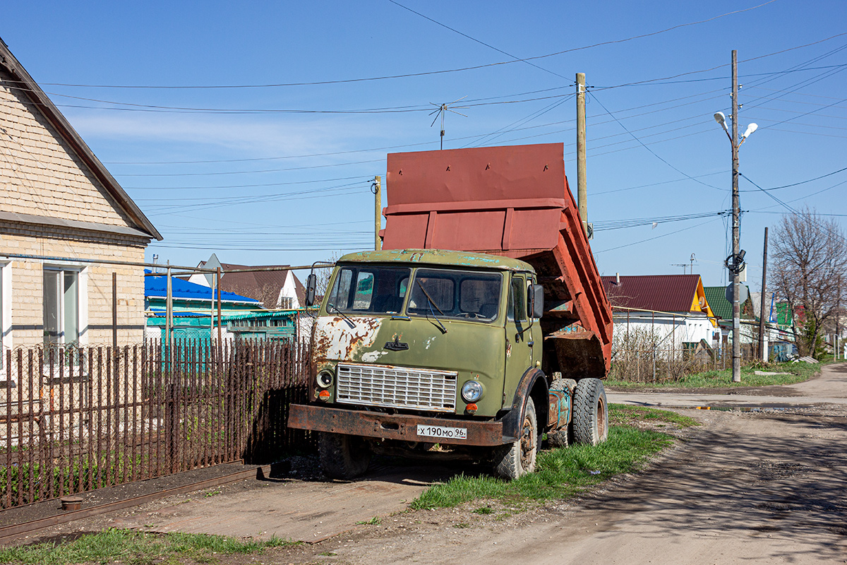 Свердловская область, № Х 190 МО 96 — МАЗ-5549