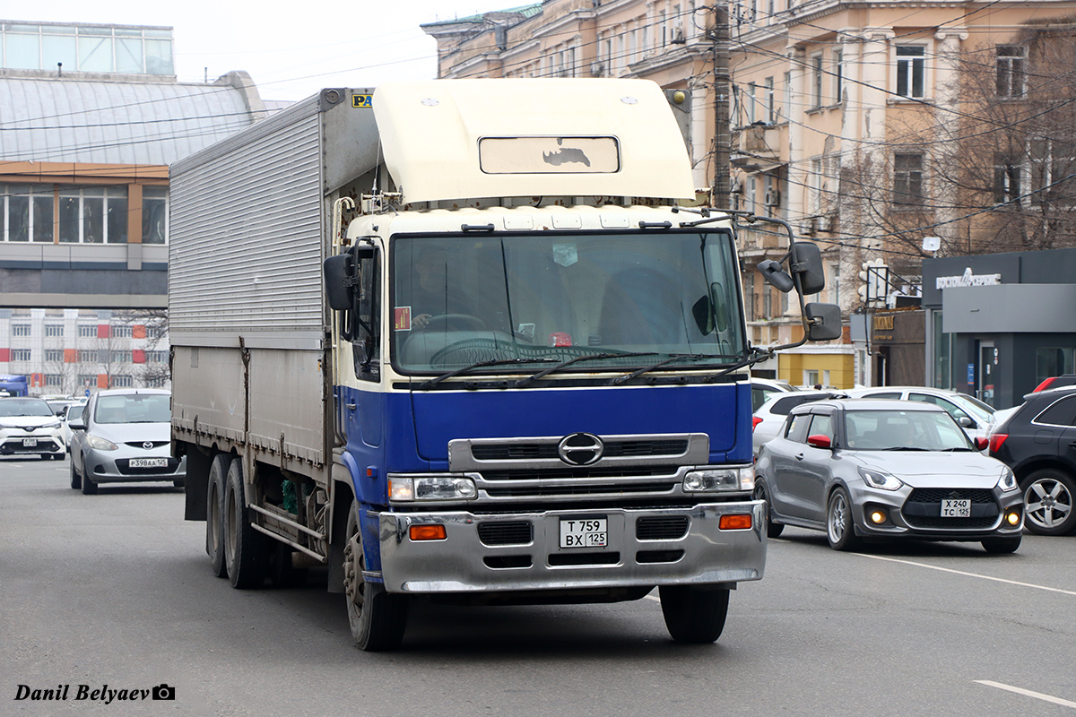 Приморский край, № Т 759 ВХ 125 — Hino Profia