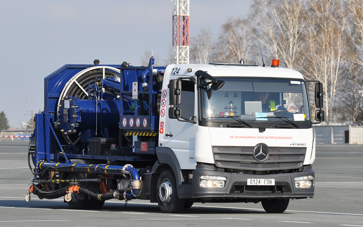Новосибирская область, № 124 — Mercedes-Benz Atego 816