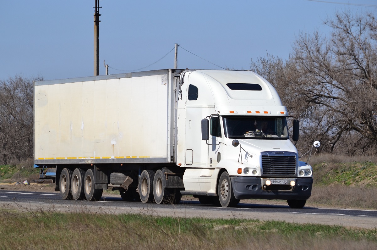 Волгоградская область, № Е 118 МС 134 — Freightliner Century Class