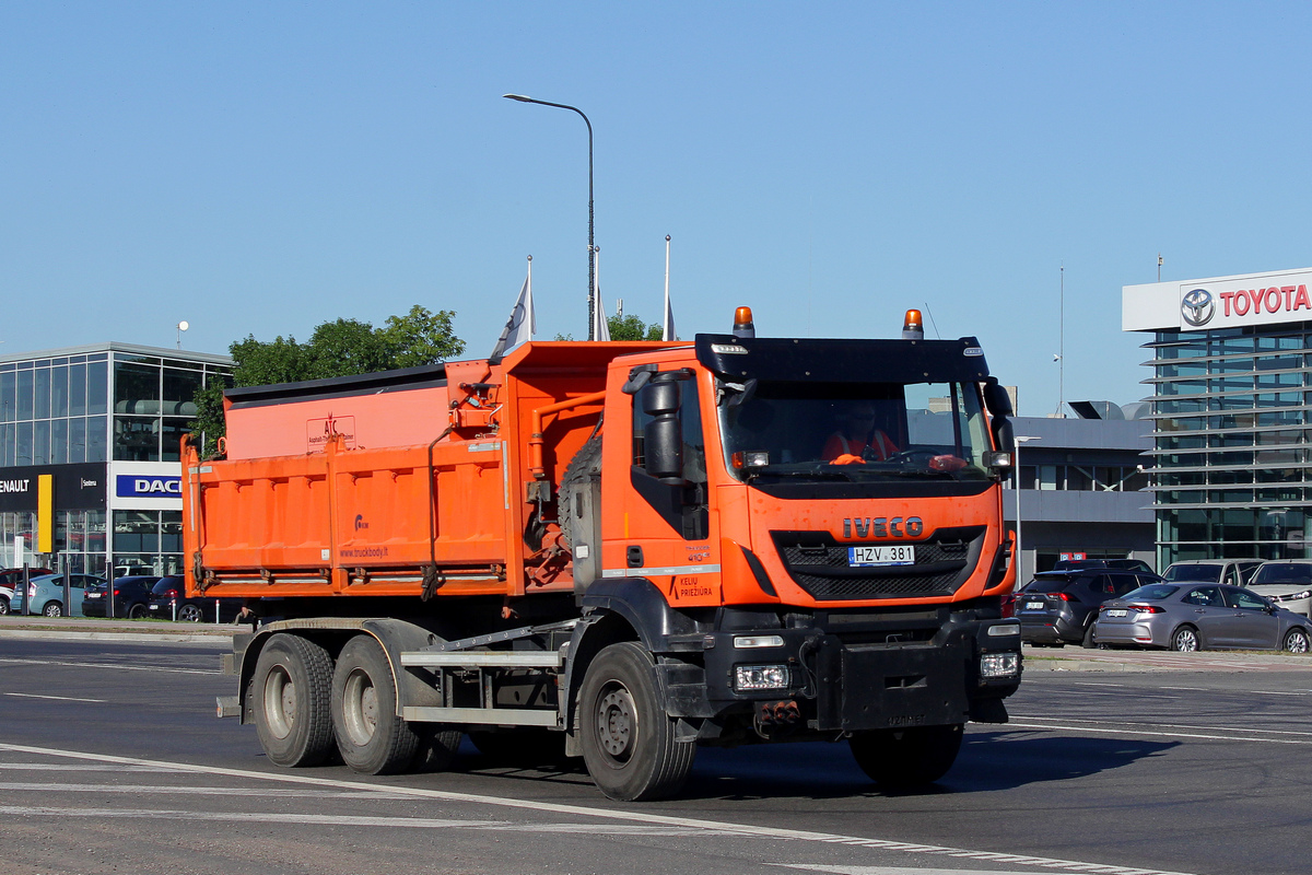 Литва, № HZV 381 — IVECO Trakker ('2013)