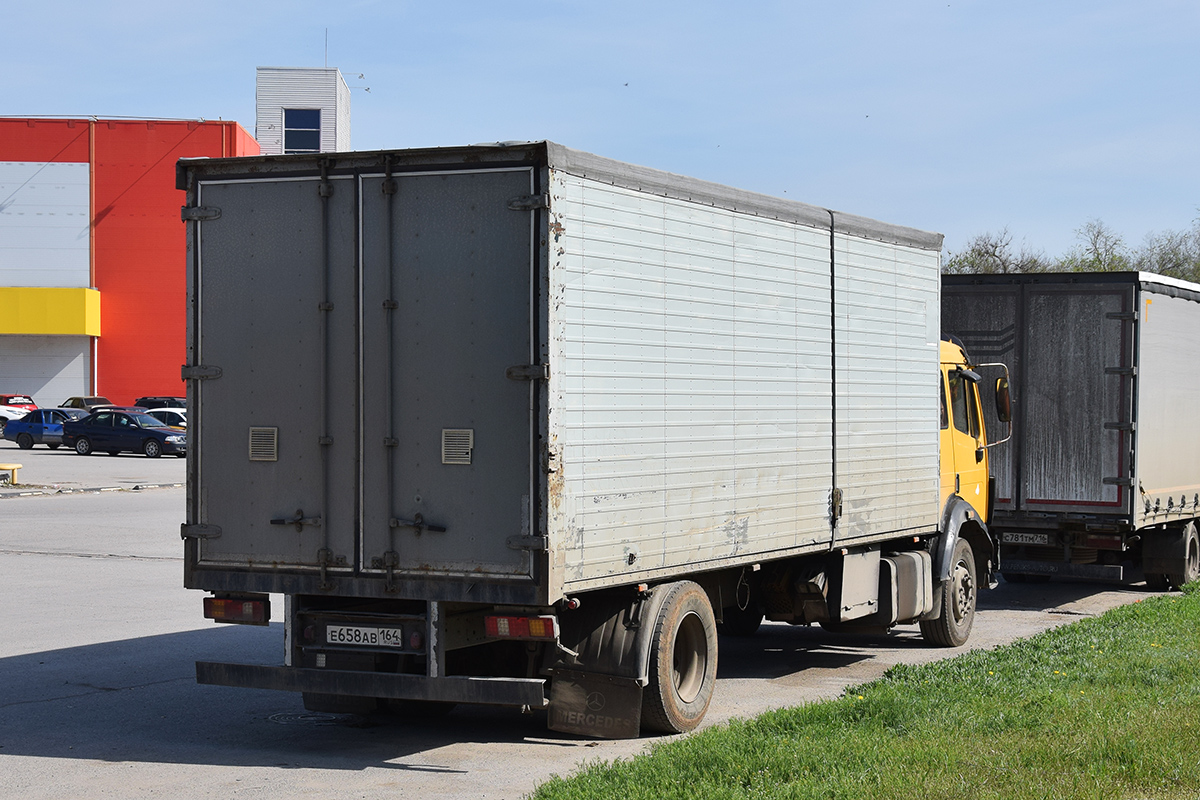 Саратовская область, № Е 658 АВ 164 — Mercedes-Benz MK (общ. мод.)