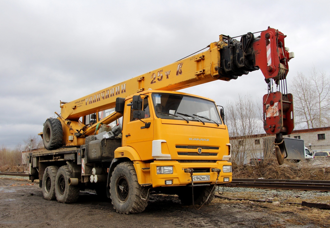 Томская область, № С 942 МУ 70 — КамАЗ-43118-46