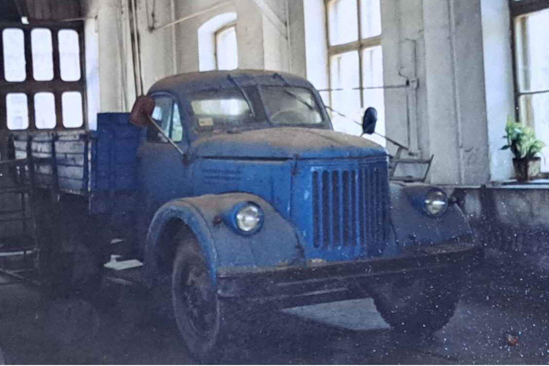 Крым, № 8982 КРР — УралЗИС-355М