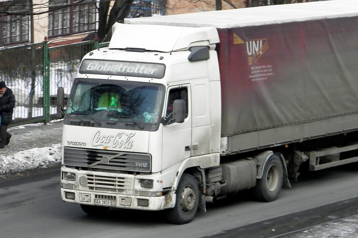 Киев, № АА 2859 ВТ — Volvo ('1993) FH12.380