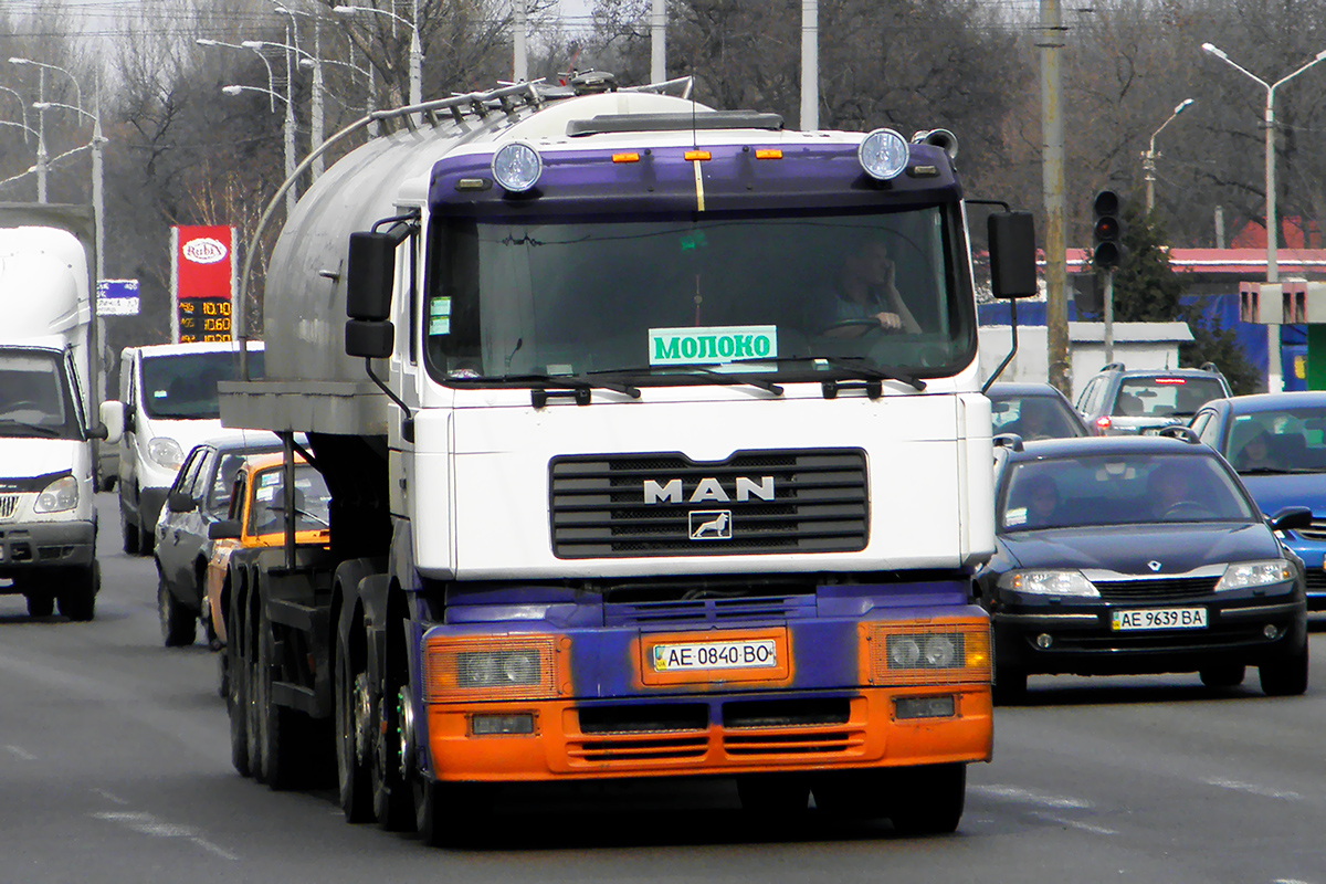 Днепропетровская область, № АЕ 0840 ВО — MAN F2000 19.414