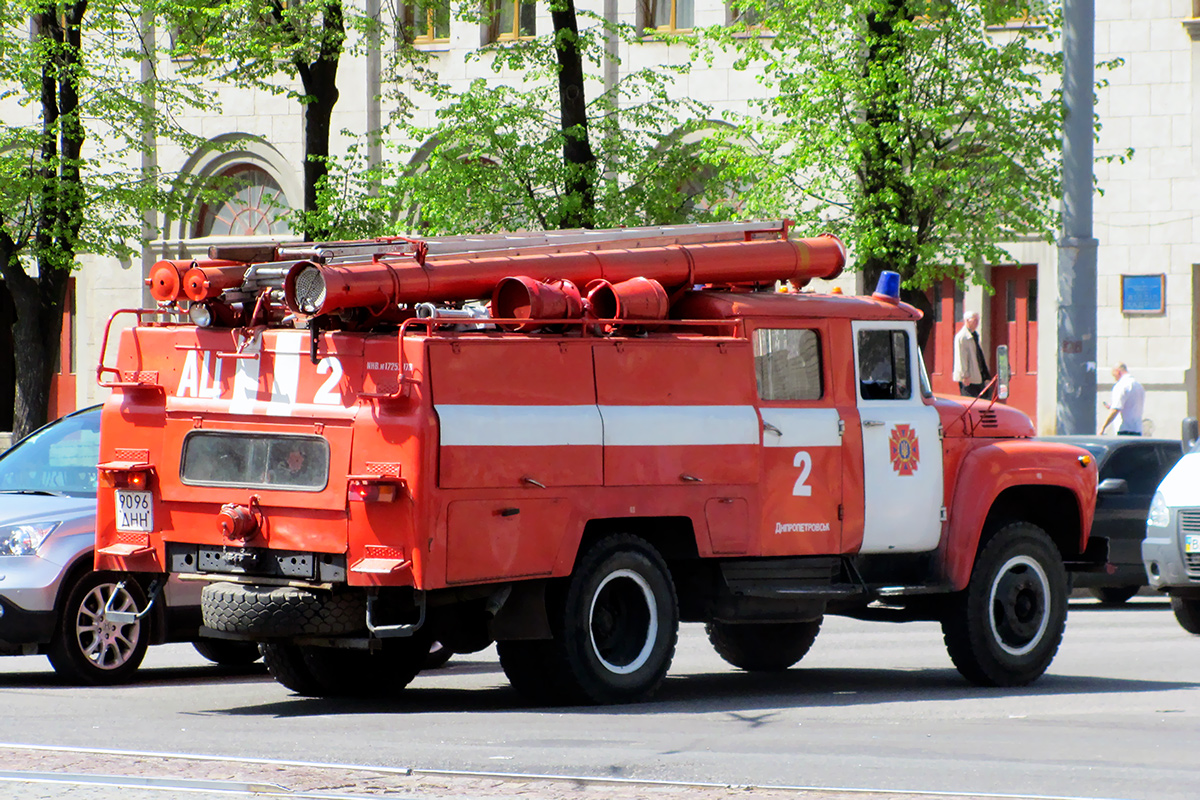 Днепропетровская область, № 9096 ДНН — ЗИЛ-431412