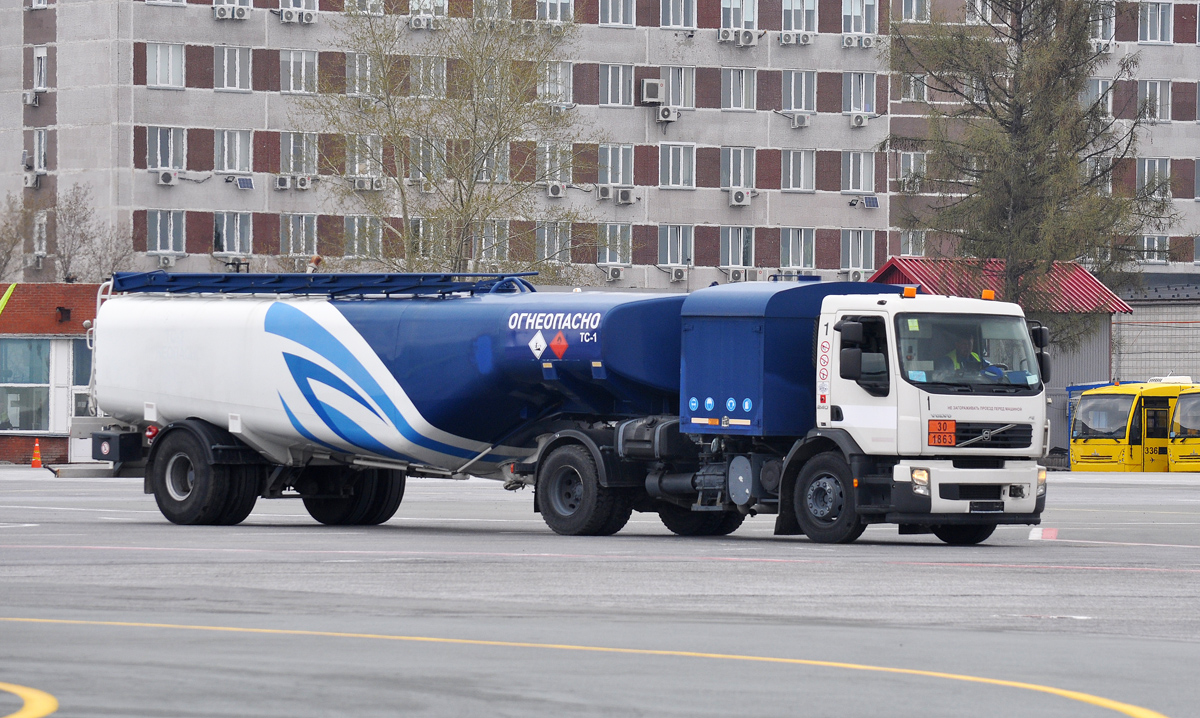 Новосибирская область, № 1 — Volvo ('2013) FE