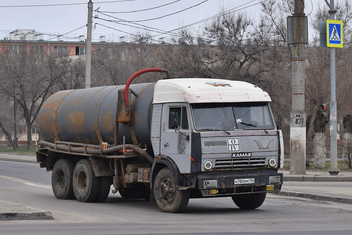 Волгоградская область, № Н 780 ВМ 134 — КамАЗ-53212