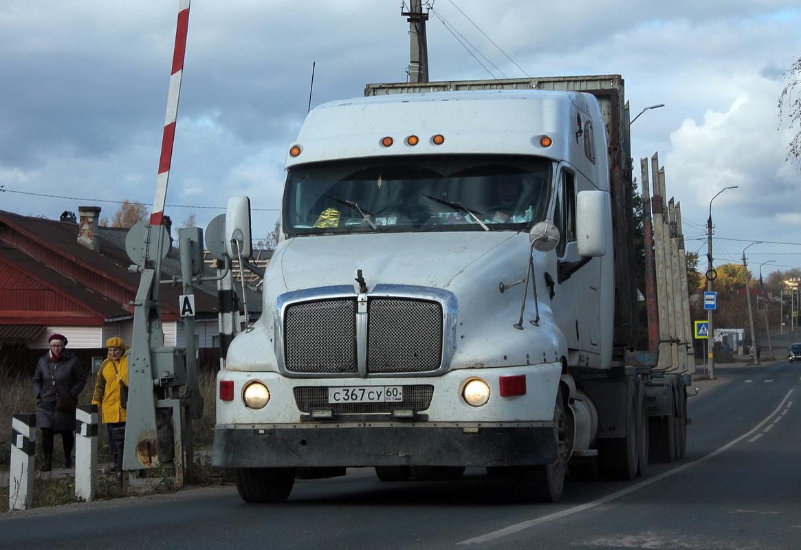 Псковская область, № С 367 СУ 60 — Kenworth T2000