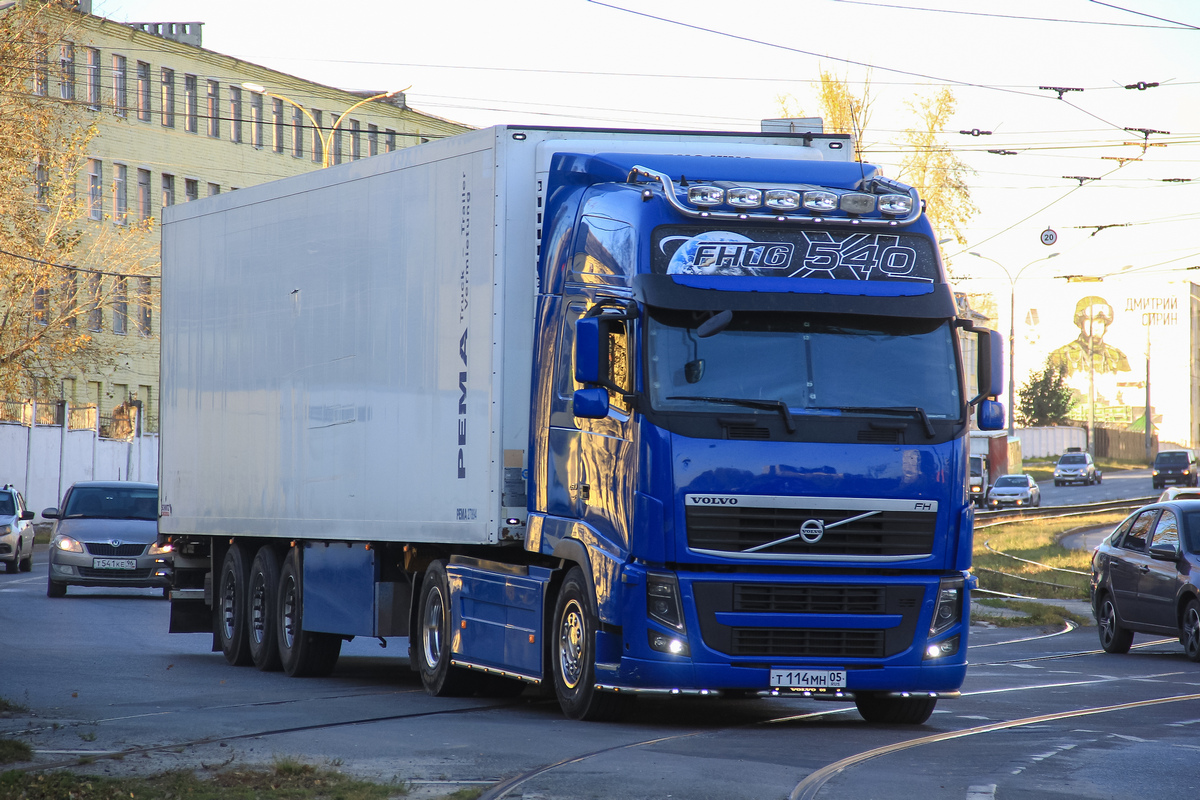 Дагестан, № Т 114 МН 05 — Volvo ('2008) FH-Series