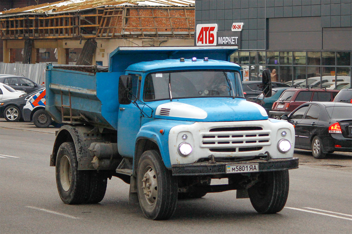 Днепропетровская область, № М 5801 ЯА — ЗИЛ-130Д1