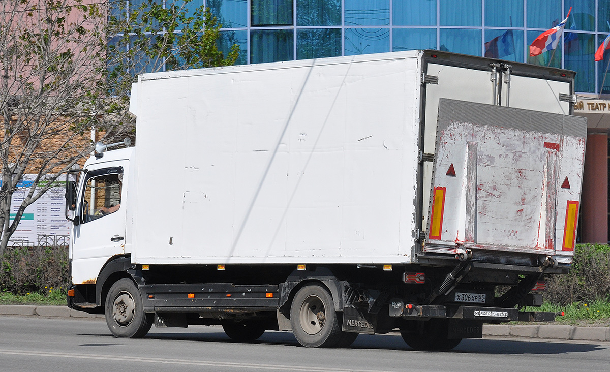 Омская область, № Х 306 ХР 55 — Mercedes-Benz Atego 815