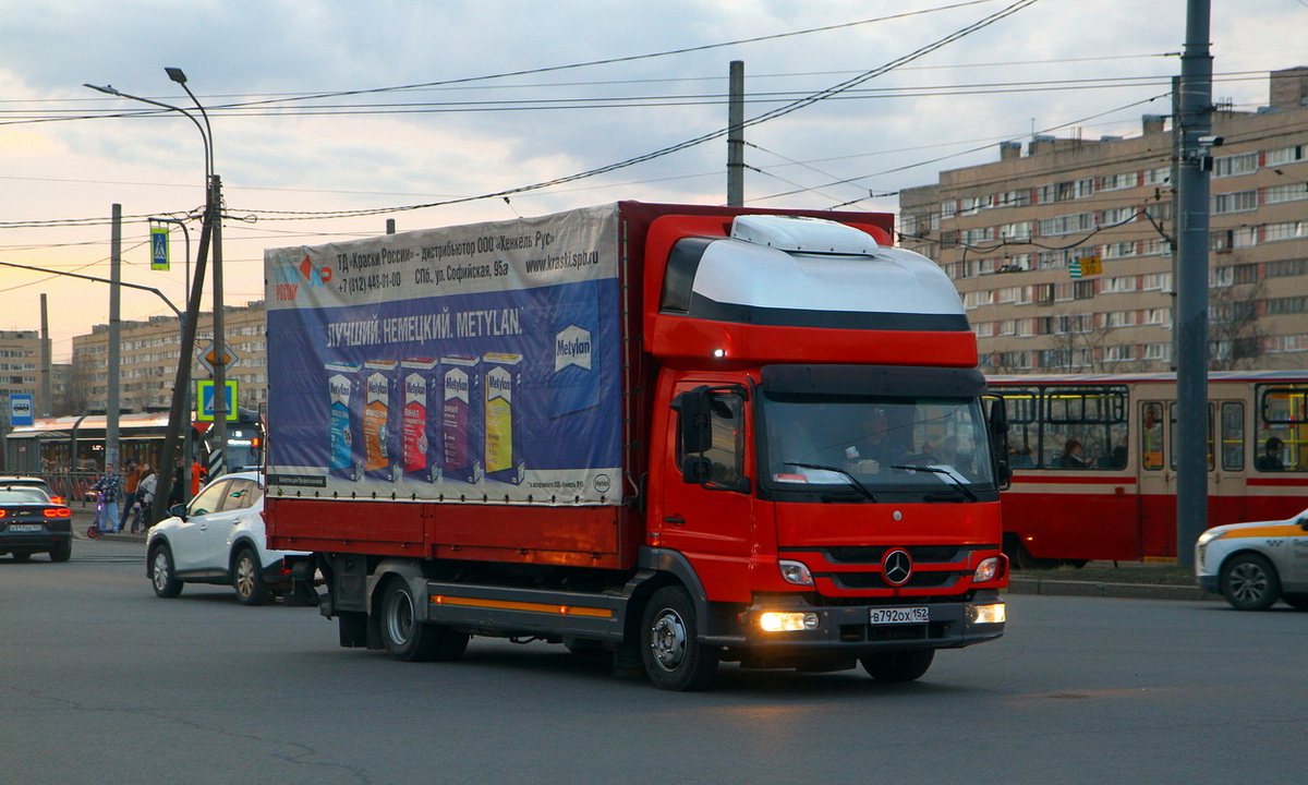 Нижегородская область, № В 792 ОХ 152 — Mercedes-Benz Atego 818