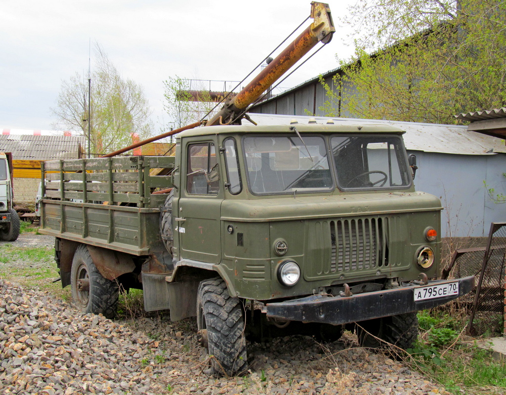 Томская область, № А 795 СЕ 70 — ГАЗ-66-11
