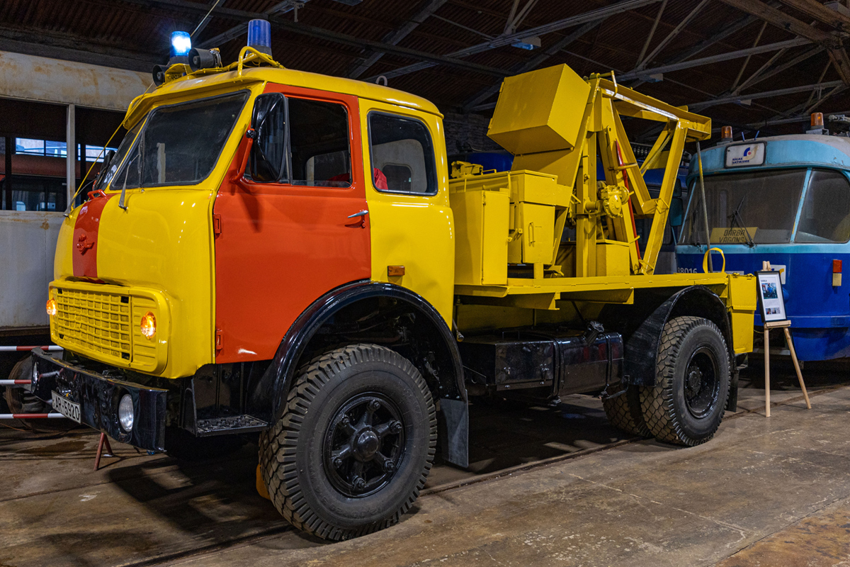 Латвия, № AR-5920 — МАЗ-5549