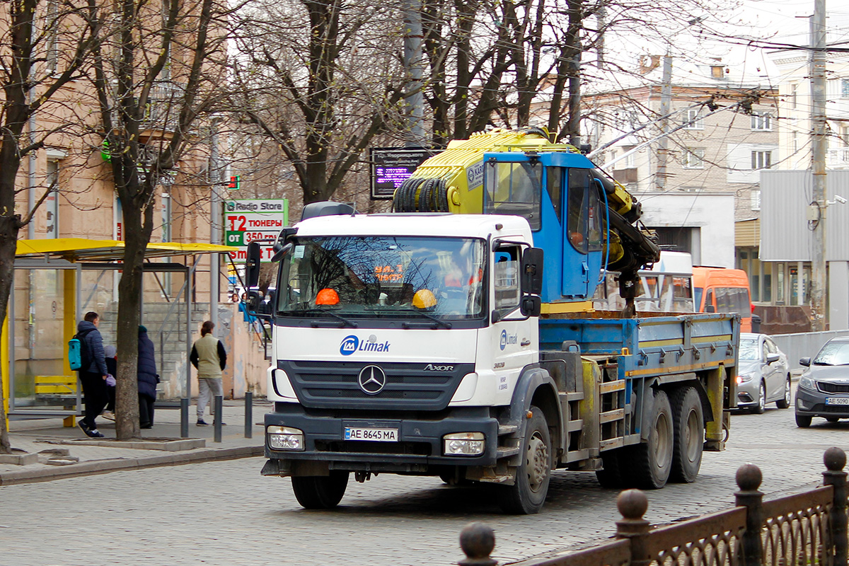 Днепропетровская область, № АЕ 8645 МА — Mercedes-Benz Axor 3028