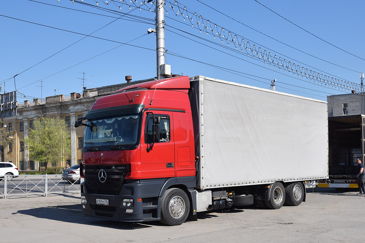 Волгоградская область, № Е 101 РХ 134 — Mercedes-Benz Actros ('2003) 2541