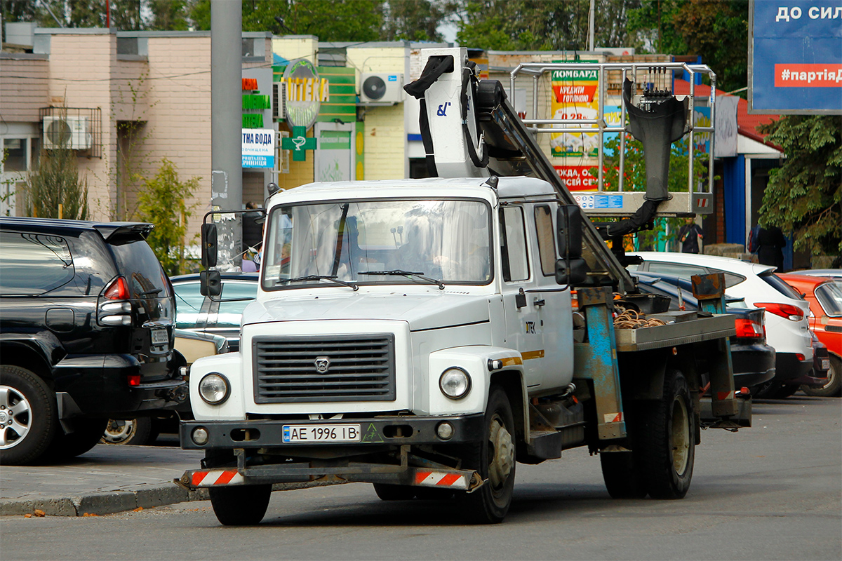 Днепропетровская область, № АЕ 1996 ІВ — ГАЗ-33098