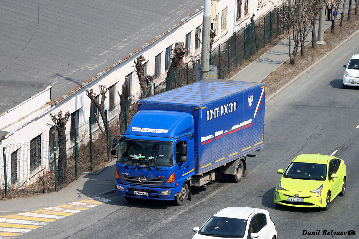 Приморский край, № Х 244 АН 125 — Hino 500