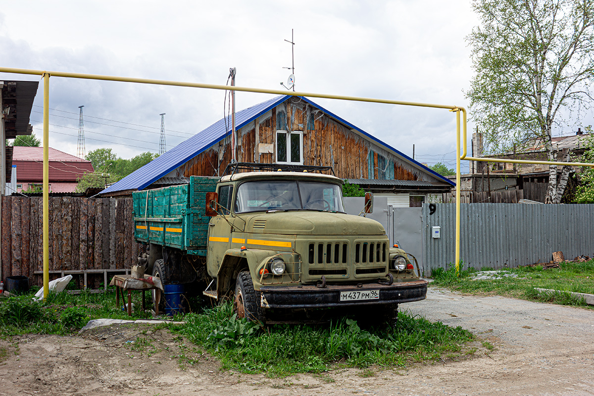 Свердловская область, № М 437 РМ 96 — ЗИЛ-431610