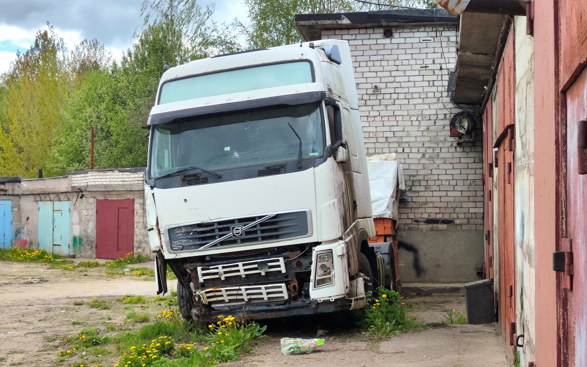 Тверская область, № Т 488 ОУ 69 — Volvo ('2002) FH12.460