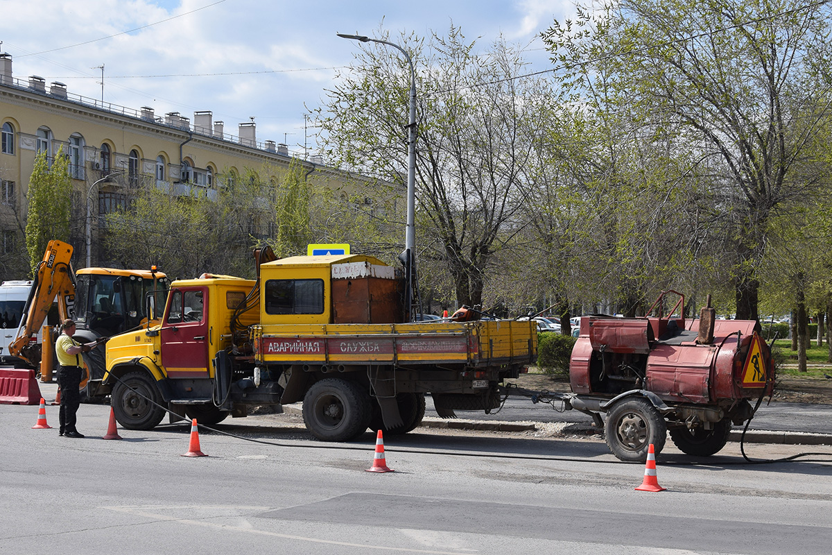 Волгоградская область, № У 359 НР 97 — ЗИЛ-433362