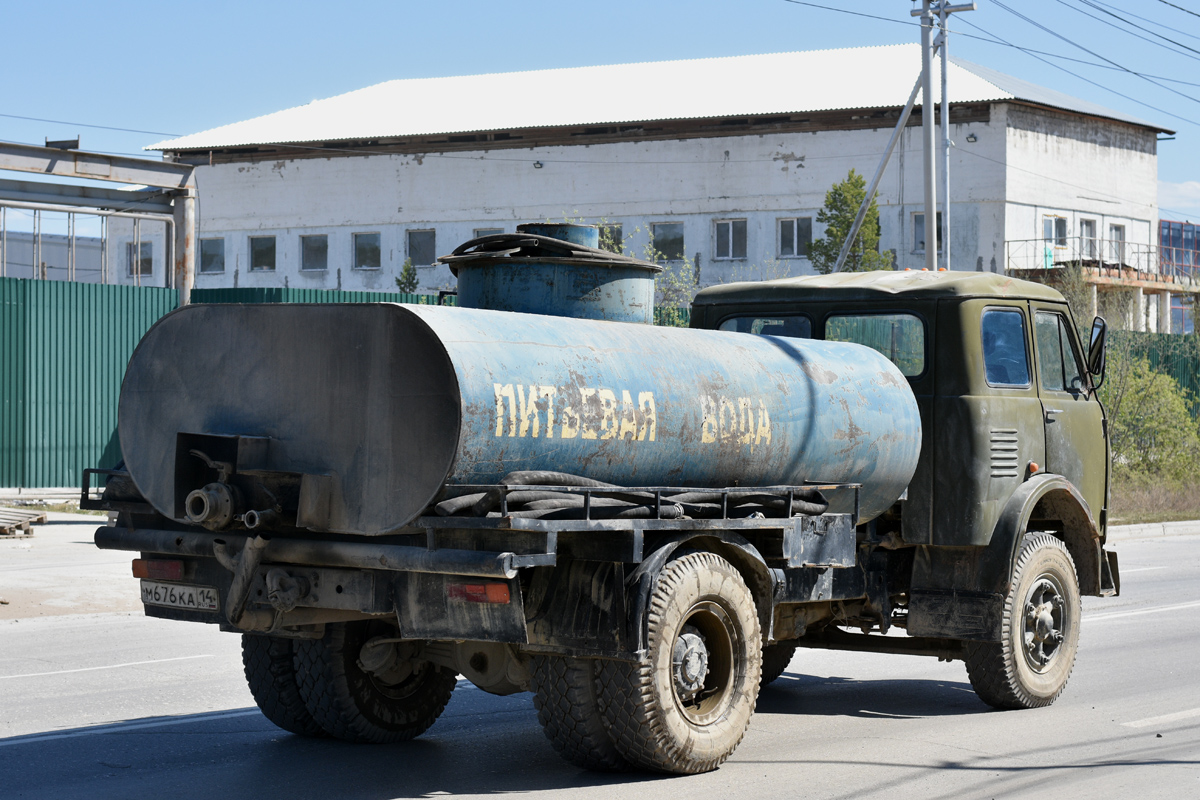 Саха (Якутия), № М 676 КА 14 — МАЗ-5334