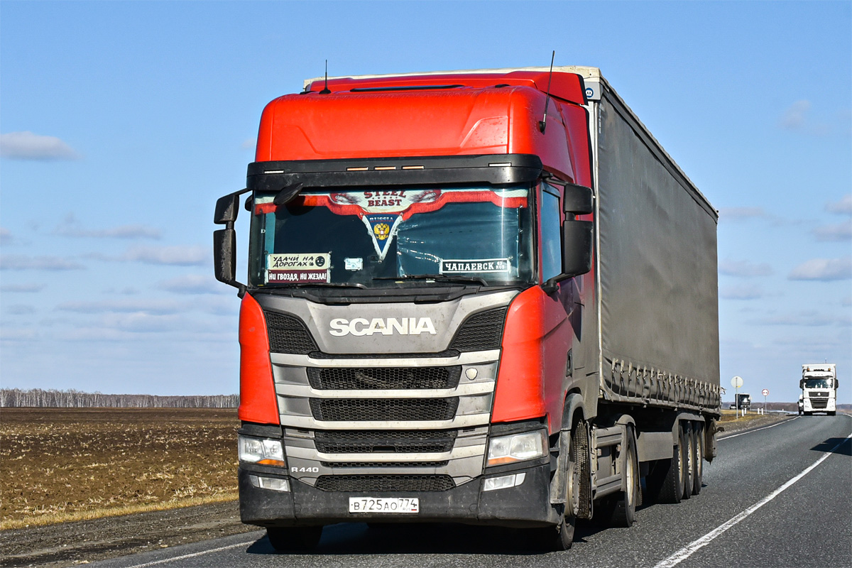 Челябинская область, № В 725 АО 774 — Scania ('2016) R440